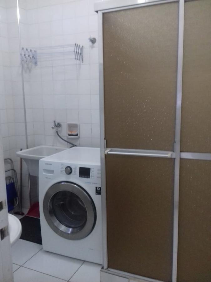 Apartament Pequeno E Aconchegante Meia Quadra Da Praia Guarujá Zewnętrze zdjęcie