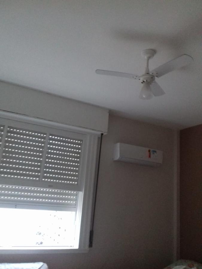 Apartament Pequeno E Aconchegante Meia Quadra Da Praia Guarujá Zewnętrze zdjęcie