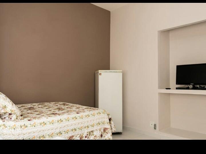 Apartament Pequeno E Aconchegante Meia Quadra Da Praia Guarujá Zewnętrze zdjęcie